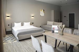 Апарт-отель Rest Inn apart hotel. Апартаменты двухместный Покращені апартаменти з однією спальнею 2